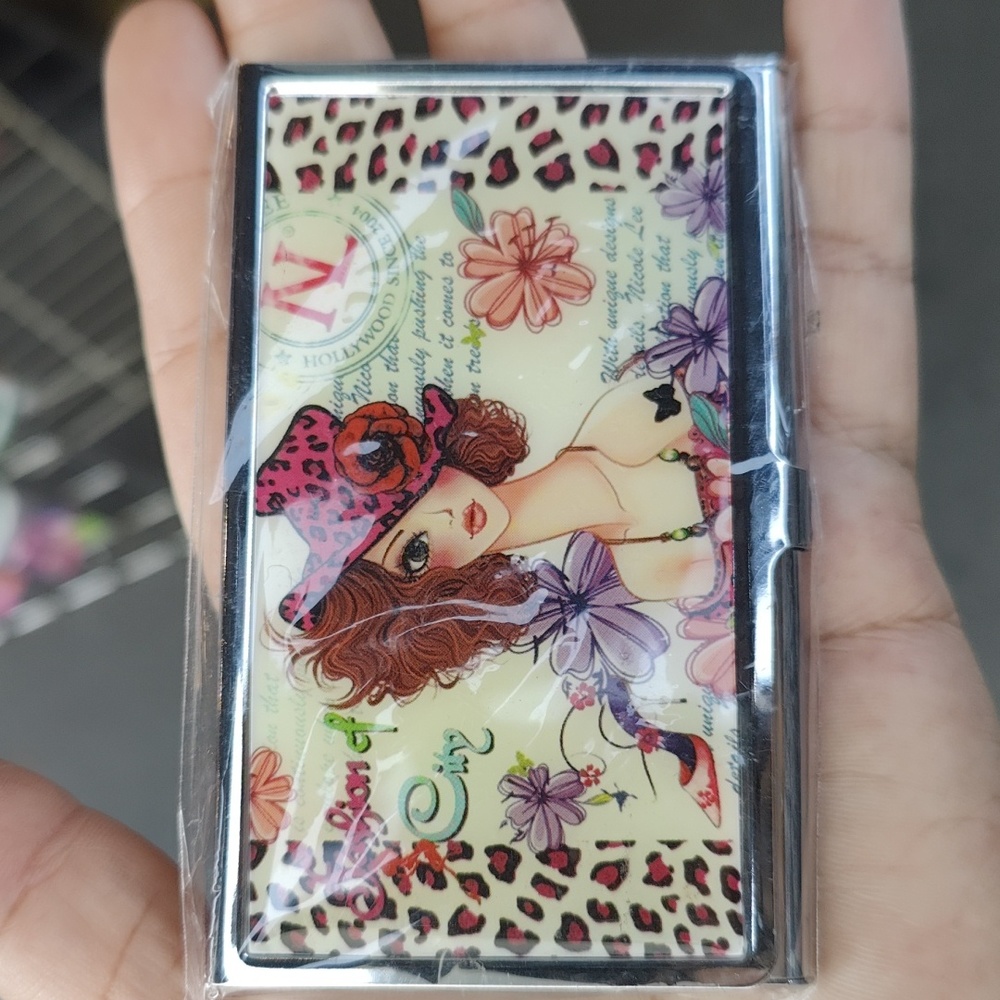 Cute feminine Metal Card Holders